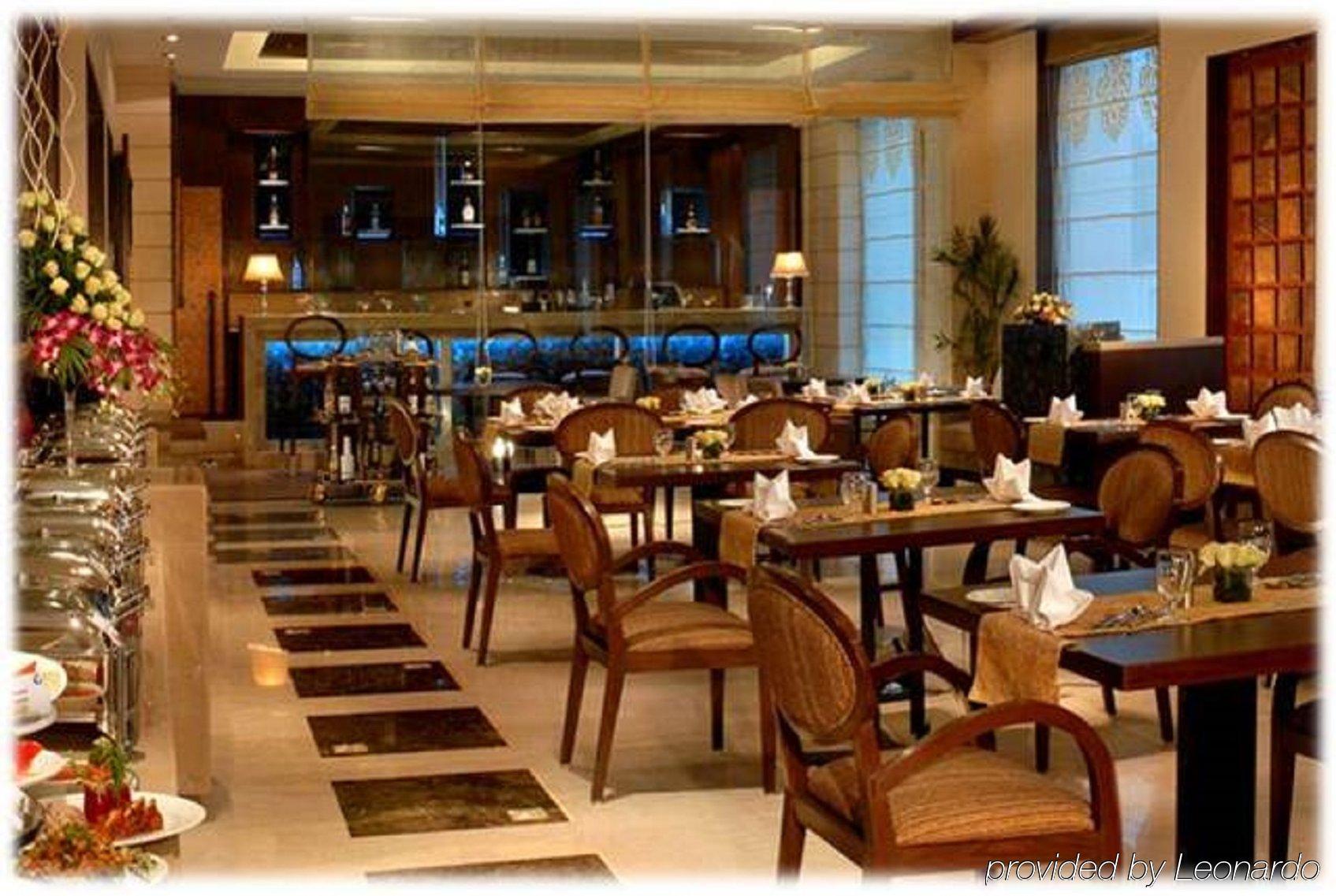 Fortune Sector 27, Noida - Member Itc Hotels' Group Exteriör bild