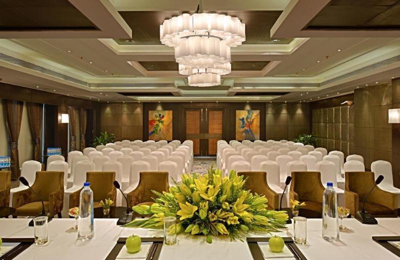 Fortune Sector 27, Noida - Member Itc Hotels' Group Exteriör bild