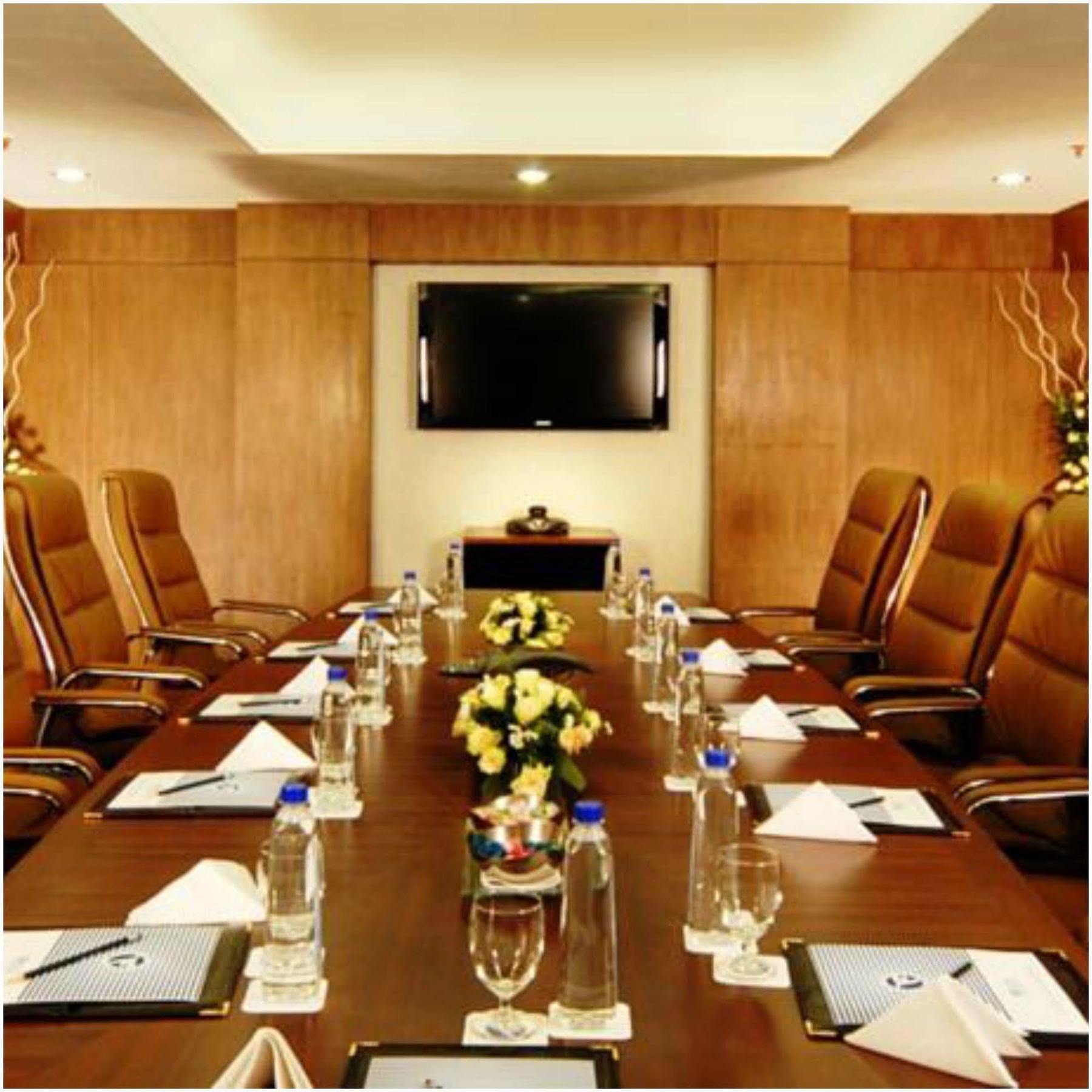 Fortune Sector 27, Noida - Member Itc Hotels' Group Exteriör bild